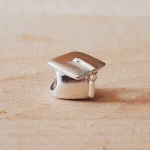 Chamilia Sterling Silver 925 Graduation College Hat Bead Charm